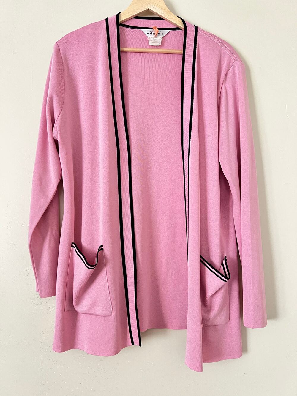 Exclusively Misook Acrylic Cardigan Open Front Medium Pink Colorblock Travel